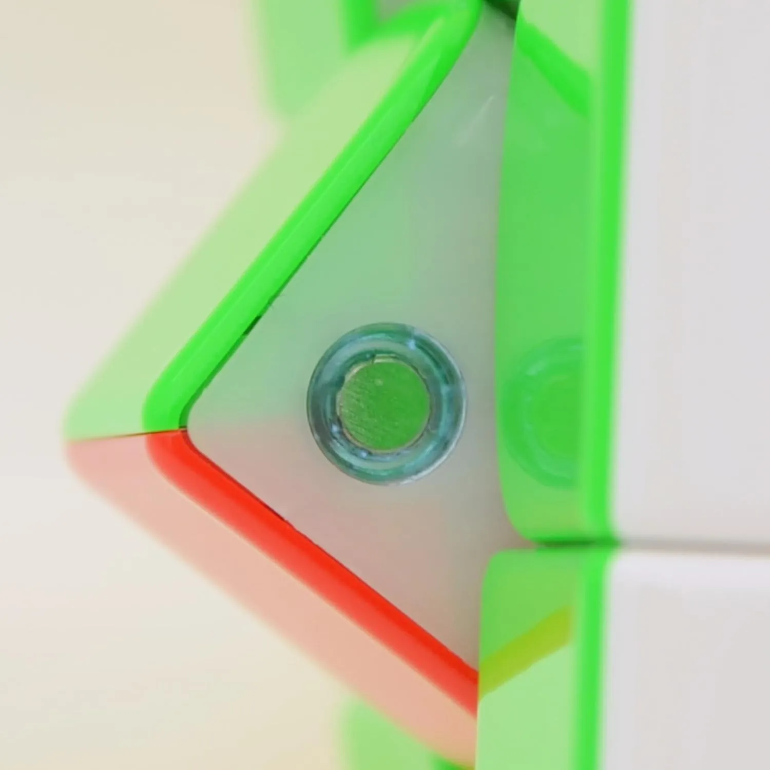- tumble Stickerless, UV Coated Glossy GAN 356 Maglev 3x3 Magnetic Magic Cube Speed Puzzle 