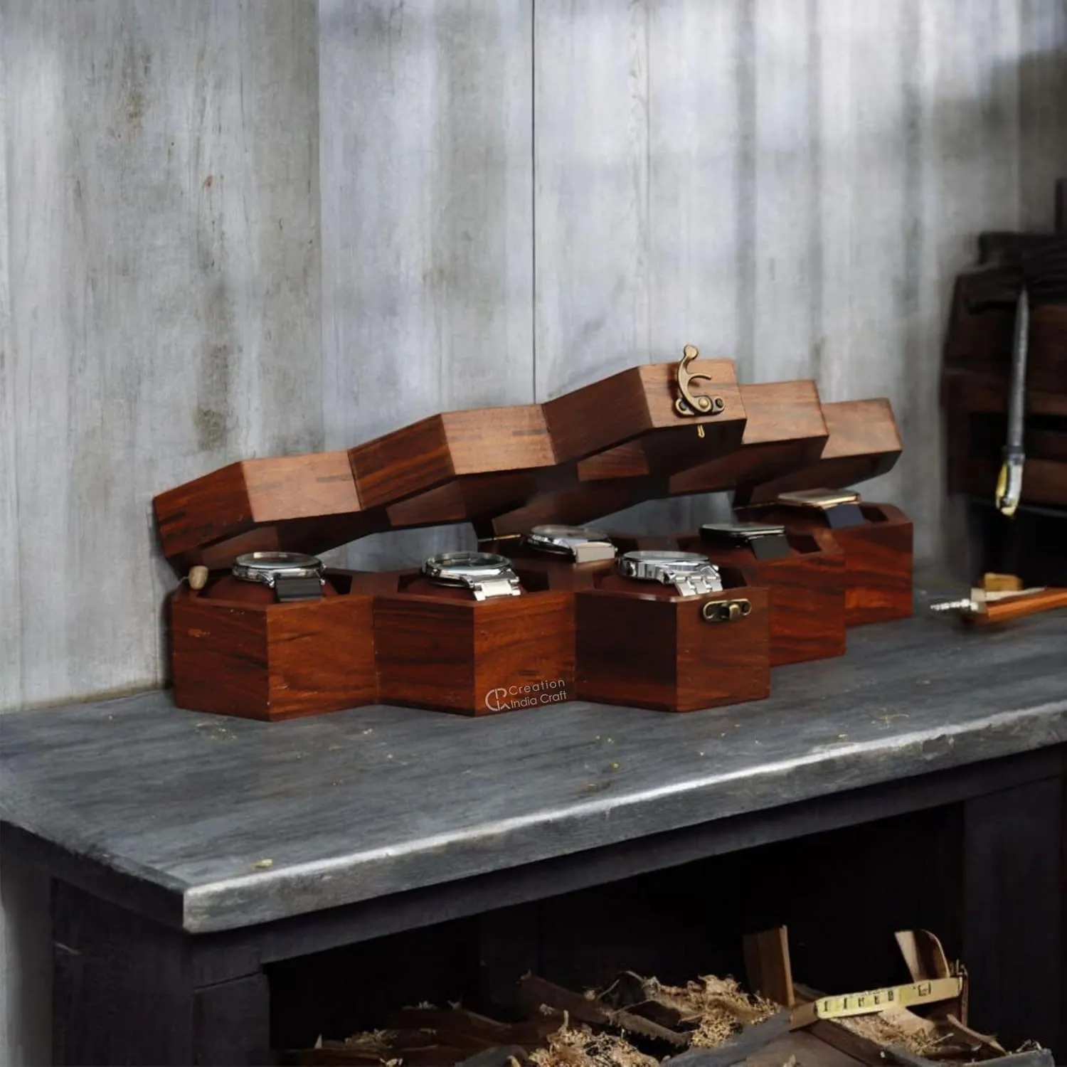 & Indian Rosewood Crafted midst ethological precise drape credence Wooden Watch Display Box$ Rosewood and Maple Construction$ Glass Lid with Vintage Lock$ Jewellery Storage Case - Maple 
