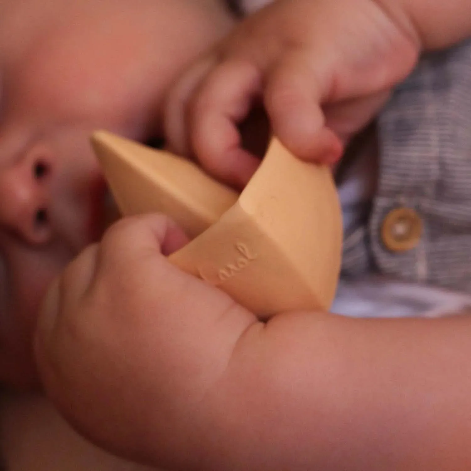 Oli and Carol - Origami Boat - Nude