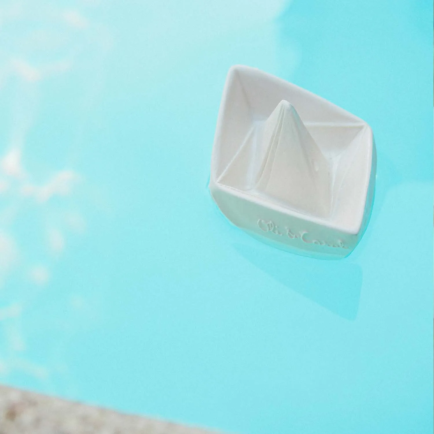 Oli and Carol - Origami Boat - White