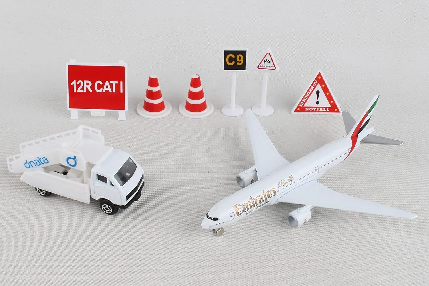 Playset vehicle director envy portray debris RT9901 Emirates Small 